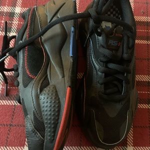 Sonic sneakers size 6 worn once